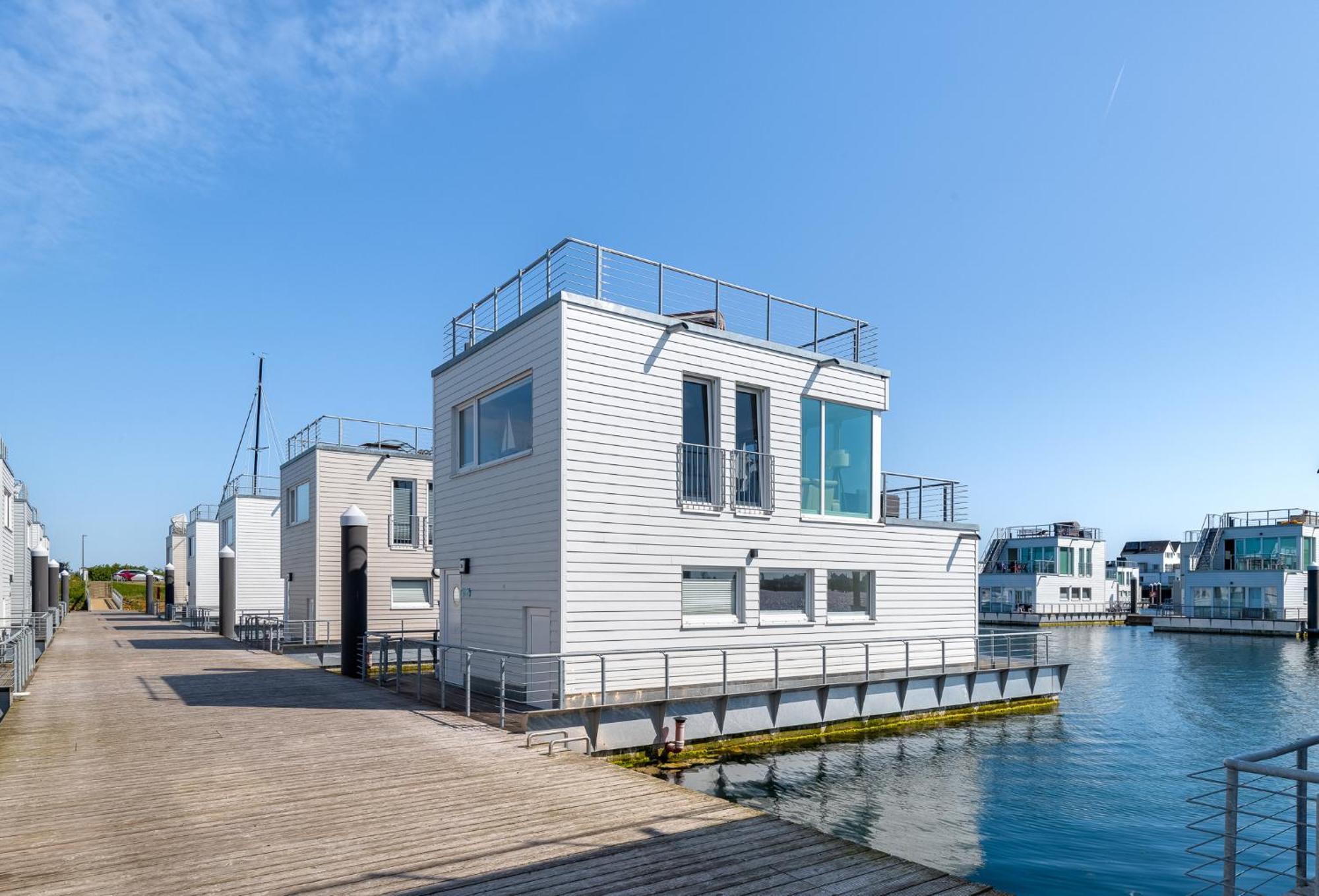 Triton: Meerblick, Sauna, Dachterrasse Olpenitz Exterior photo